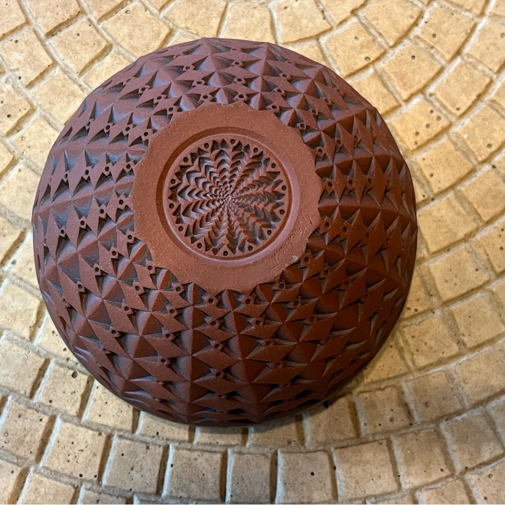 Standhardt Studio Pottery Bowl - Hand-thrown, Hand-carved, Red Clay - Picture 3 of 10